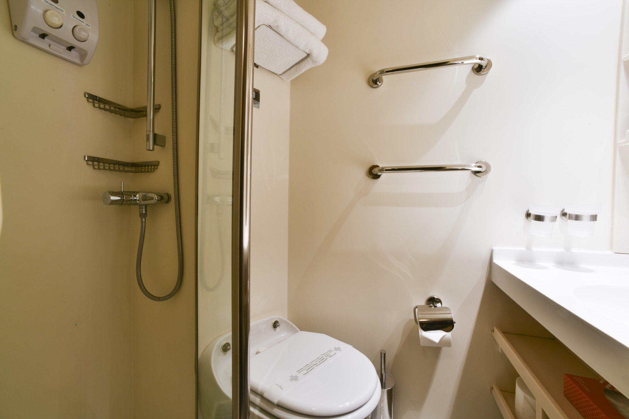Celestyal Olympia Accommodation Inside Cabin IB 2 4.jpg